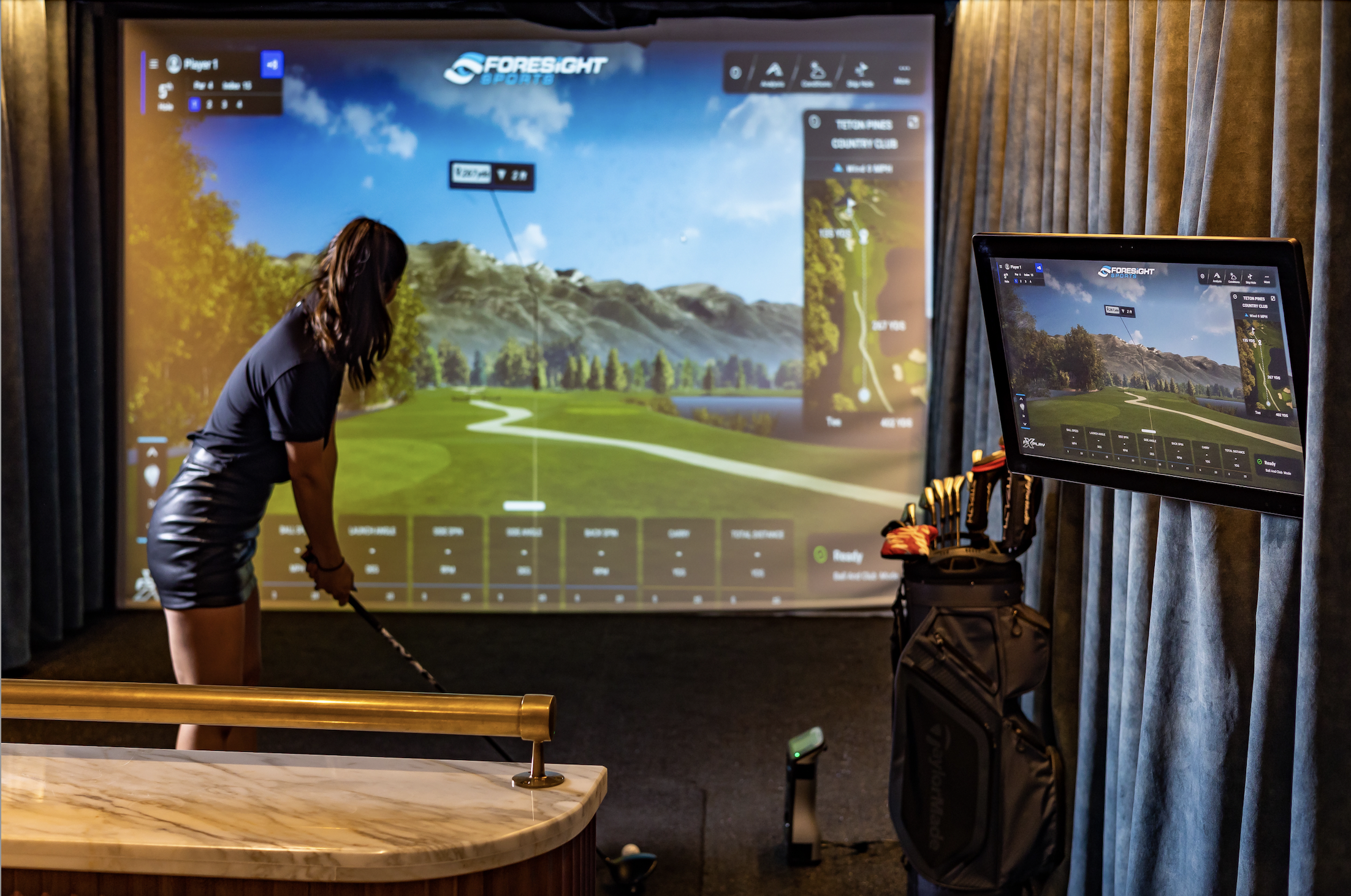 Golf Lessons Foresight Sports FSX Play GCQuad London Soho City